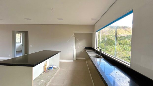 Foto 13 do(a) Casa em Condomínio de 4 quartos à venda em Pedro do Rio, Petrópolis