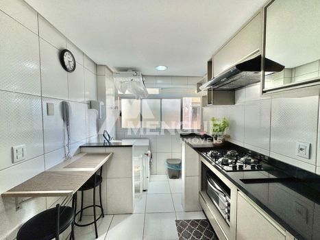 Foto 9 do(a) Apartamento de 3 quartos à venda em Jardim São Pedro, Porto Alegre