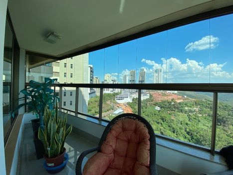Foto 8 do(a) Apartamento de 4 quartos à venda em Vila da Serra, Nova Lima