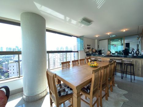Foto 2 do(a) Apartamento de 4 quartos à venda em Vila da Serra, Nova Lima