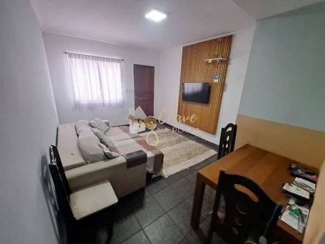 Foto 1 do(a) Casa de 3 quartos à venda em Jardim Leme, São Paulo