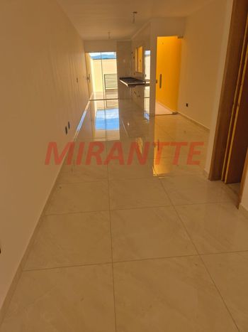 Foto 2 do(a) Casa de 3 quartos à venda em Vila Nivi, São Paulo