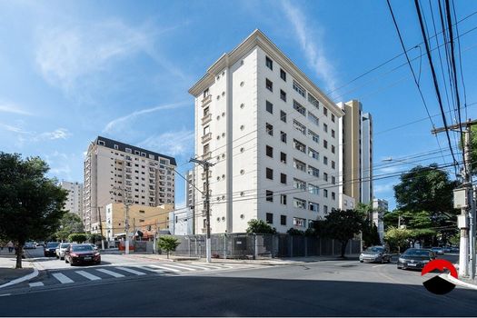 Foto 1 do(a) Apartamento de 3 quartos à venda em Indianópolis, São Paulo