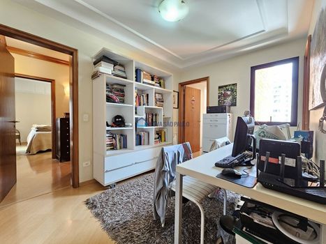 Foto 11 do(a) Apartamento de 3 quartos à venda em Vila Uberabinha, São Paulo