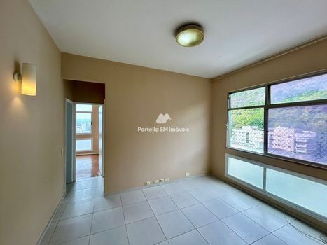 Foto 2 do(a) Apartamento de 2 quartos à venda em Humaitá, Rio de Janeiro
