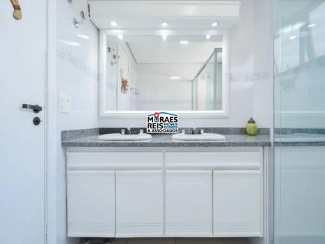 Foto 32 do(a) Apartamento de 4 quartos à venda em Vila Andrade, São Paulo