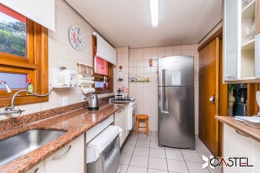 Foto 19 do(a) Casa em Condomínio de 3 quartos à venda em Menino Deus, Porto Alegre