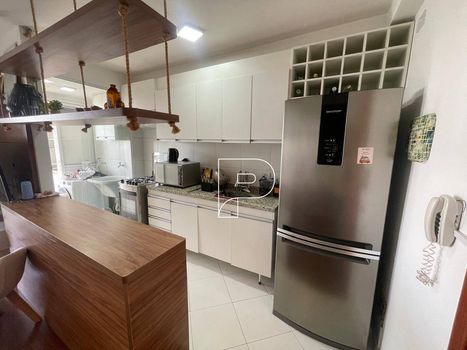Foto 5 do(a) Apartamento de 3 quartos à venda em Jardim Marilu, Carapicuíba