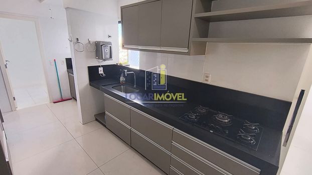 Foto 26 do(a) Apartamento de 3 quartos à venda em Candeias, Vitória da Conquista