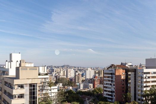 Foto 4 do(a) Apartamento de 3 quartos à venda em Rio Branco, Porto Alegre