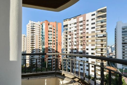 Foto 4 do(a) Apartamento de 4 quartos à venda em Tatuapé, São Paulo
