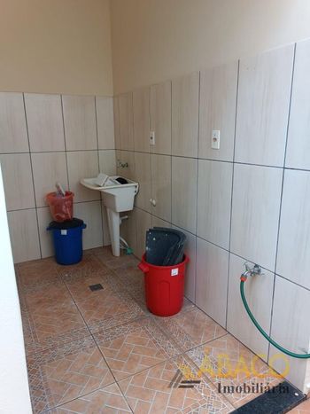 Foto 16 do(a) Casa de 3 quartos à venda em Parque Santa Felícia Jardim, São Carlos