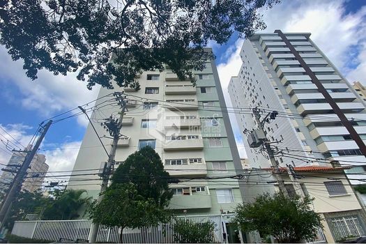 Foto 3 do(a) Apartamento de 3 quartos à venda em Aclimação, São Paulo