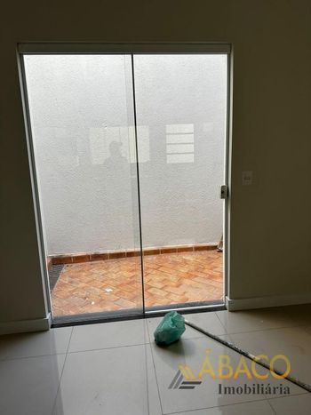 Foto 20 do(a) Casa de 3 quartos à venda em Residencial Samambaia, São Carlos