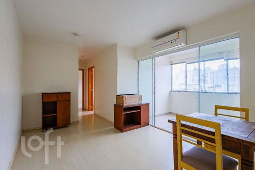 Foto 2 do(a) Apartamento de 2 quartos à venda em Centro Histórico, Porto Alegre