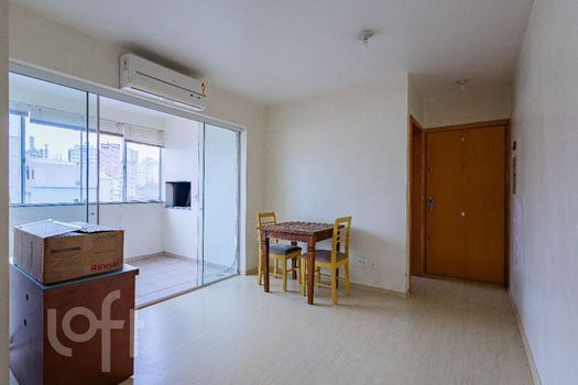 Foto 1 do(a) Apartamento de 2 quartos à venda em Centro Histórico, Porto Alegre