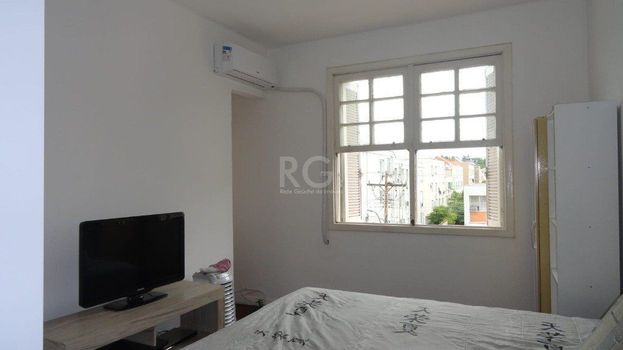 Foto 1 do(a) Flat de 2 quartos à venda em Santana, Porto Alegre