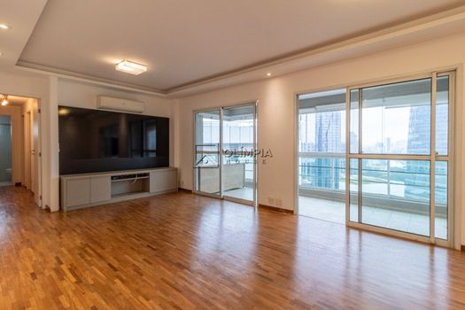 Foto 1 do(a) Apartamento de 3 quartos para alugar em Vila Olímpia, São Paulo