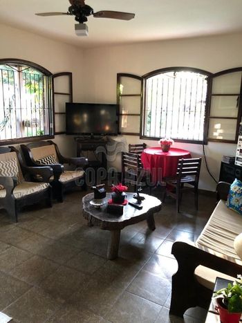 Foto 4 do(a) Casa de 6 quartos à venda em Bonsucesso (Bacaxá), Saquarema