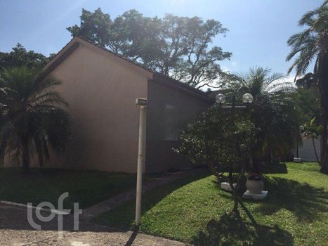 Foto 19 do(a) Apartamento de 3 quartos à venda em Teresópolis, Porto Alegre