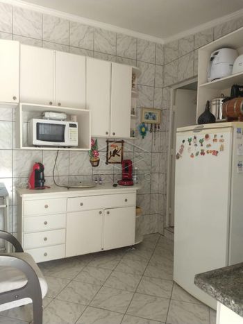 Foto 4 do(a) Casa de 3 quartos à venda em Jardim Gerson França, Bauru