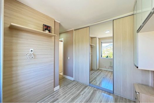 Foto 32 do(a) Apartamento de 3 quartos à venda em Teresópolis, Porto Alegre