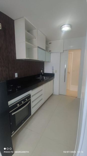 Foto 10 do(a) Apartamento de 3 quartos à venda em Imbuí, Salvador