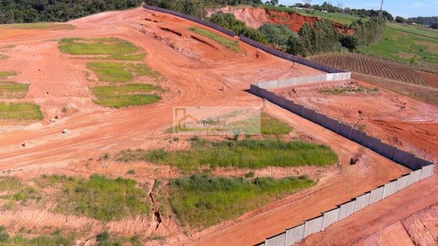 Foto 4 do(a) Terreno false à venda em Ivoturucaia, Jundiaí