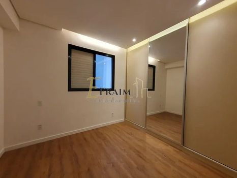 Foto 9 do(a) Apartamento de 3 quartos à venda em Vila Olímpia, São Paulo