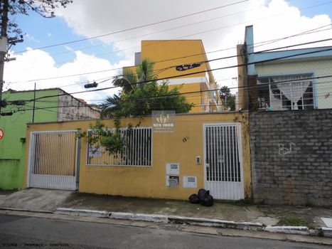 Foto 2 do(a) Casa de 2 quartos para alugar em Vila Alpina, São Paulo