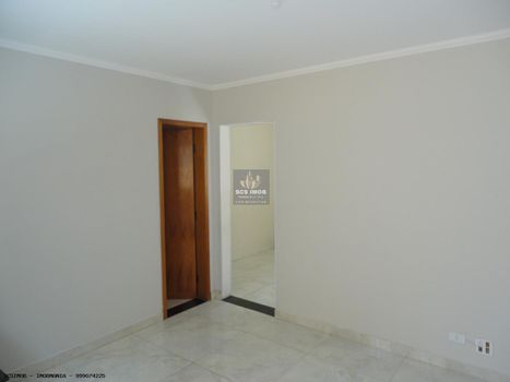 Foto 7 do(a) Casa de 2 quartos para alugar em Vila Alpina, São Paulo
