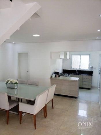 Foto 3 do(a) Casa em Condomínio de 3 quartos à venda em Jundiapeba, Mogi das Cruzes