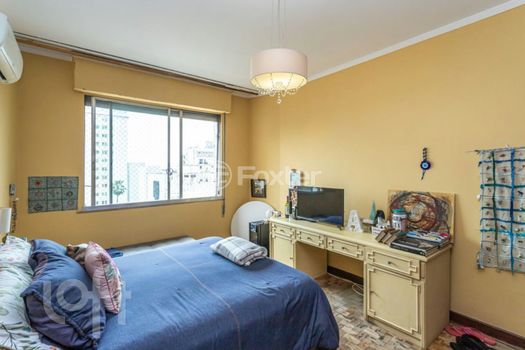 Foto 10 do(a) Apartamento de 3 quartos à venda em Centro Histórico, Porto Alegre