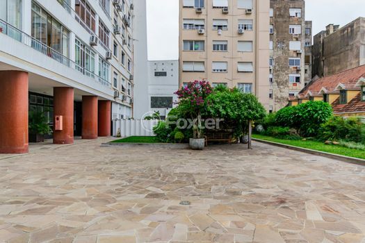 Foto 46 do(a) Apartamento de 3 quartos à venda em Centro Histórico, Porto Alegre