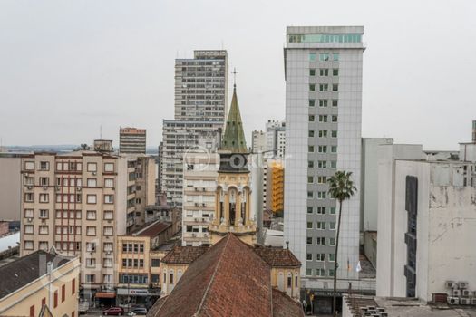 Foto 7 do(a) Apartamento de 3 quartos à venda em Centro Histórico, Porto Alegre