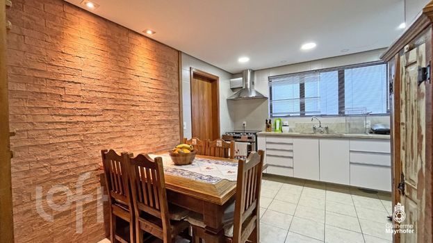 Foto 20 do(a) Apartamento de 3 quartos à venda em Petrópolis, Porto Alegre