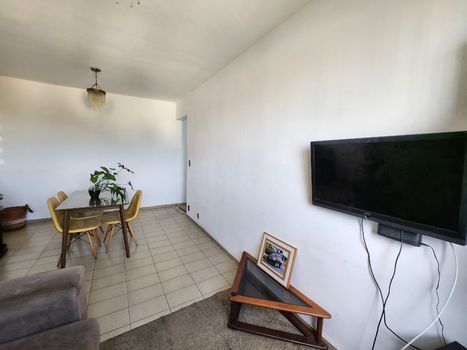Foto 4 do(a) Apartamento de 2 quartos à venda em Jardim Ivana, São Paulo