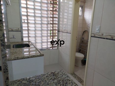 Foto 15 do(a) Apartamento de 2 quartos à venda em Bingen, Petrópolis