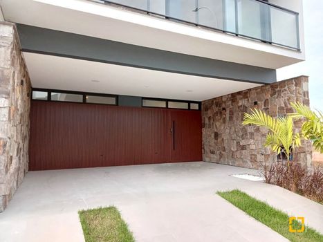 Foto 1 do(a) Casa em Condomínio de 3 quartos à venda em Beira Rio, Biguaçu