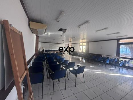 Foto 13 do(a) Sala / Conjunto Comercial de 36 quartos à venda em null, Valença