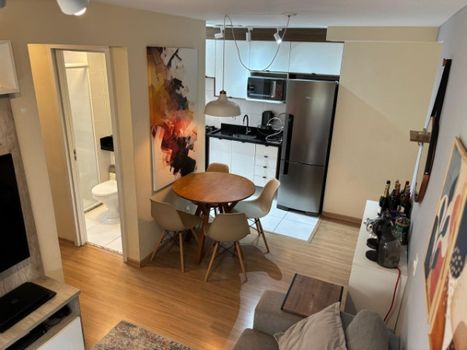Foto 1 do(a) Apartamento de 2 quartos à venda em Cambuci, São Paulo
