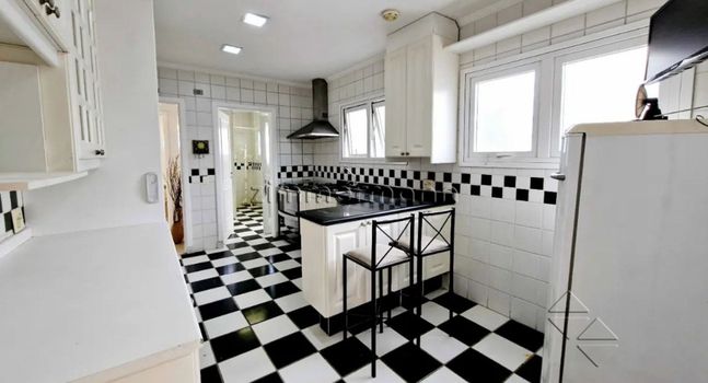 Foto 34 do(a) Casa de 4 quartos à venda em Jardim Leonor, São Paulo