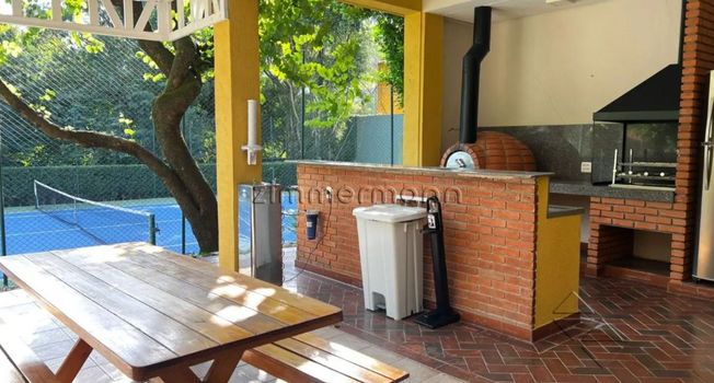Foto 47 do(a) Casa de 4 quartos à venda em Jardim Leonor, São Paulo