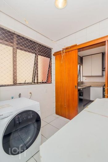 Foto 34 do(a) Apartamento de 4 quartos à venda em Petrópolis, Porto Alegre