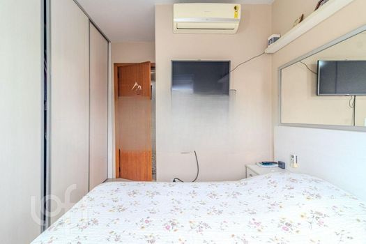 Foto 13 do(a) Apartamento de 3 quartos à venda em Rio Branco, Porto Alegre
