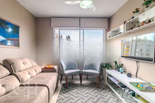 Foto 2 do(a) Apartamento de 3 quartos à venda em Rio Branco, Porto Alegre