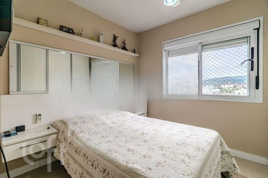 Foto 12 do(a) Apartamento de 3 quartos à venda em Rio Branco, Porto Alegre