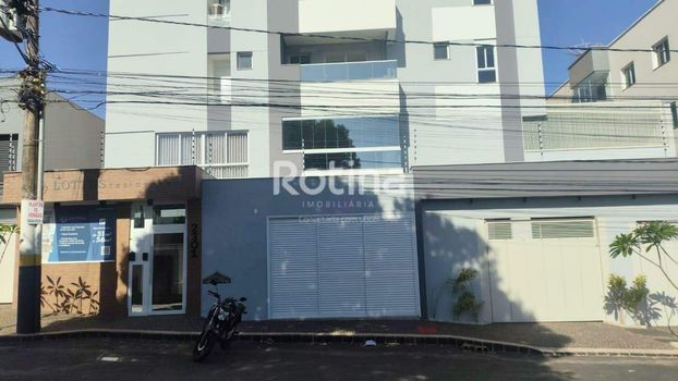 Foto 1 do(a) Apartamento de 2 quartos para alugar em Segismundo Pereira, Uberlândia