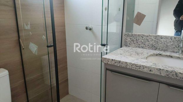 Foto 8 do(a) Apartamento de 2 quartos para alugar em Segismundo Pereira, Uberlândia