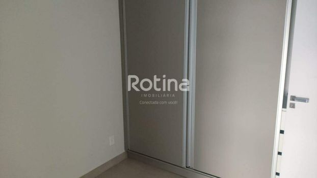 Foto 6 do(a) Apartamento de 2 quartos para alugar em Segismundo Pereira, Uberlândia